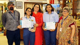 BBMS BAGS PRIZE IN SCIENTARTIST  THE ARTS AND SCIENCES ARE AVATARS OF HUMAN CREATIVITY